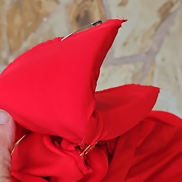 Vintage SPITALNICK 100% red silk size 4 long blouse padded shoulders - Picture 11 of 11